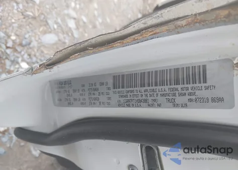 2017 Ram 1500 Limited 4X4 5'7 Box from USA, damaged, VIN 1C6RR7PT1HS843881